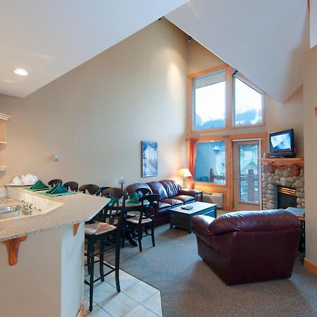 Lizard Creek Lodge Fernie Exterior photo